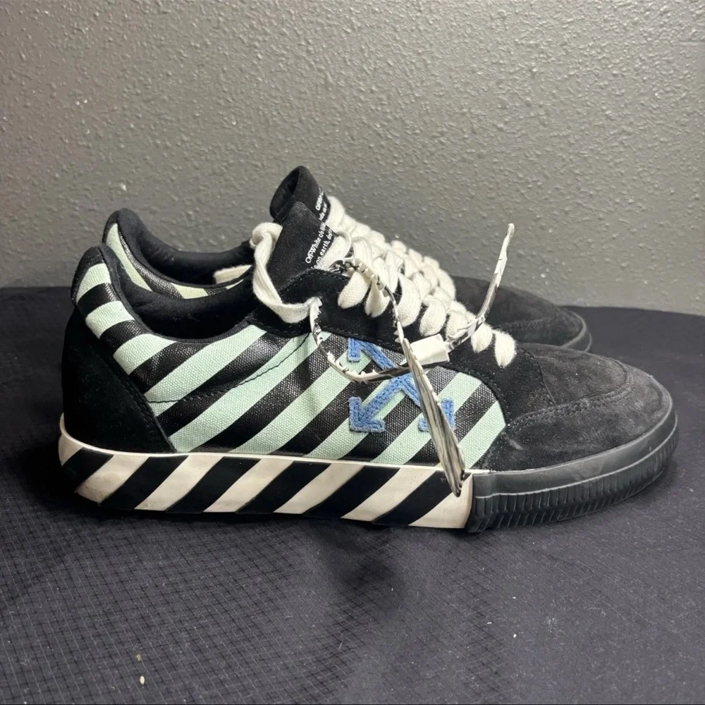 Size 11 - Off-White Vulc Sneaker Low Black Green - Picture 4 of 15